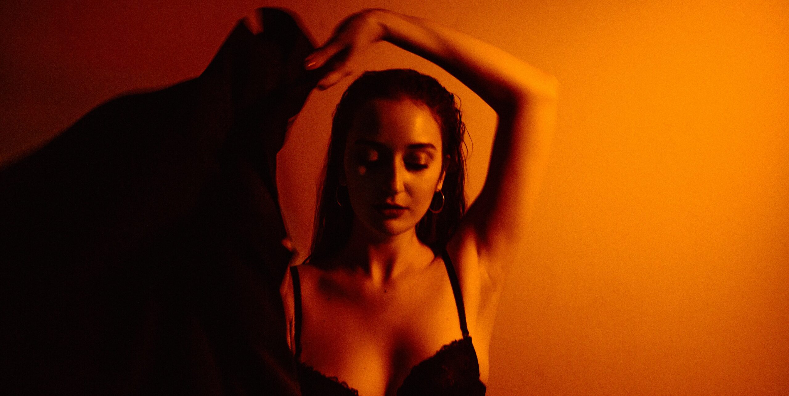 美人なのにしんどいのはなぜ？誰にも言えない「美人の悩み」について