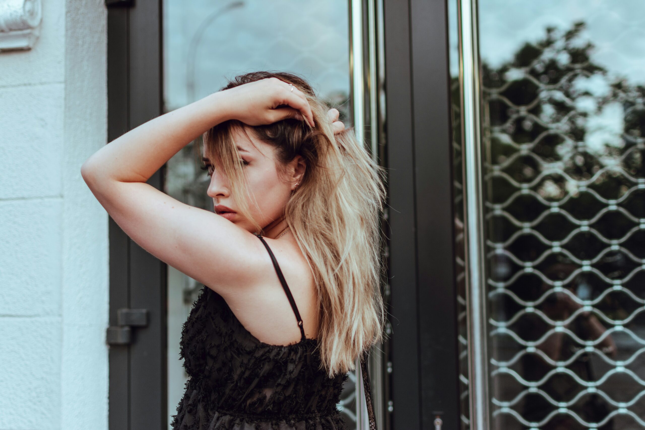 処女でパイパンにするメリットは？初体験前に気になる女性へ